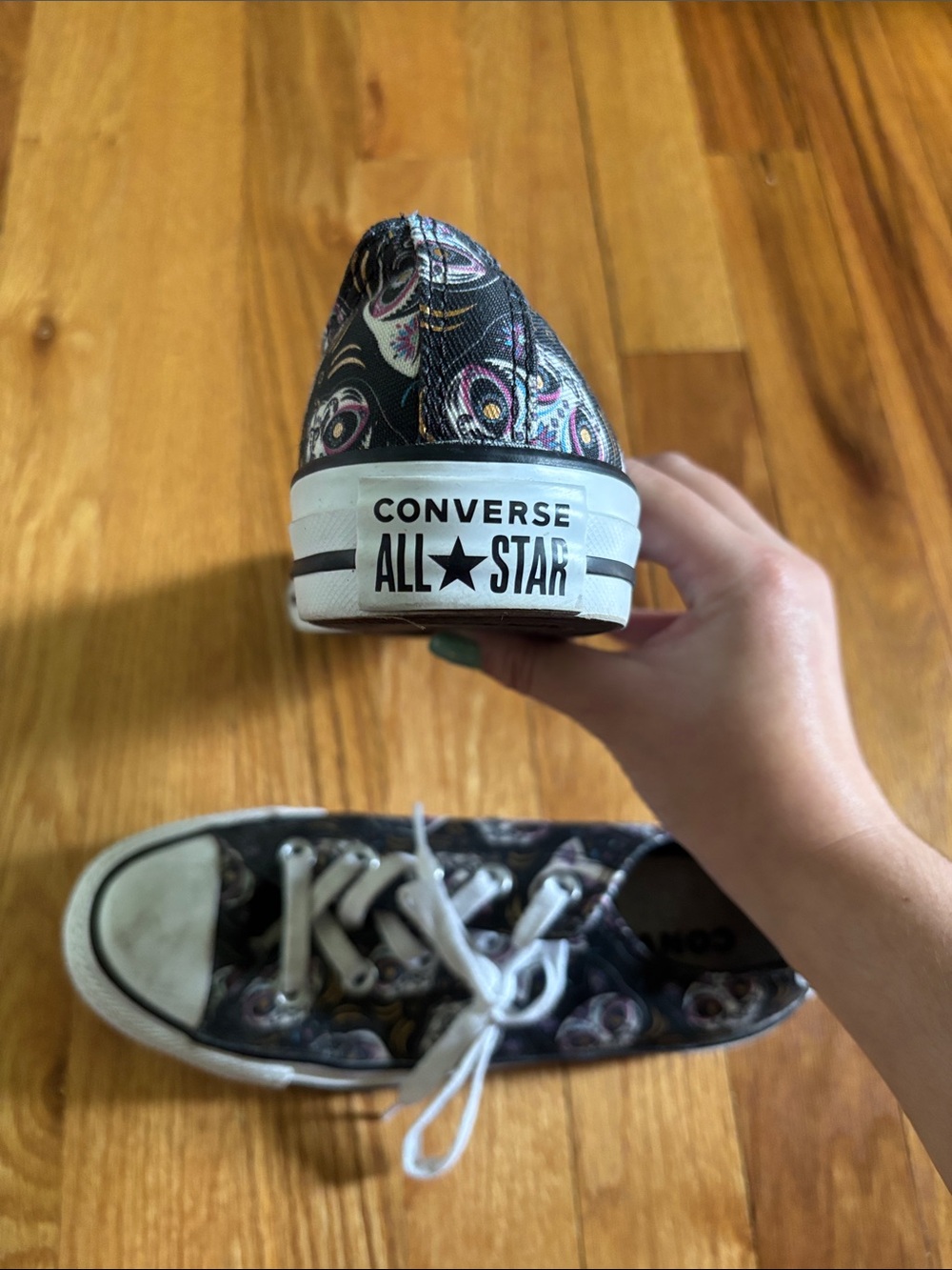 Converse Black Cat Pattern Low-Top Sneakers - Picture 2 of 2